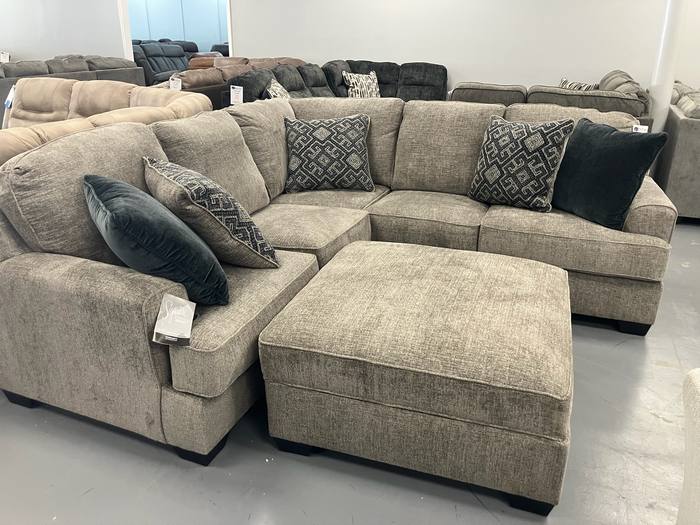 Living room furniture example at BoxDrop Clarksburg