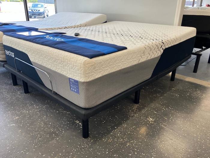 Mattress example at BoxDrop Clarksburg